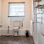 Gasthof Cohost Partners | 4br/2ba | Free Parking | Wifi