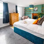 Cohost Partners | 4br/2ba | Free Parking | Wifi Gasthof 3*