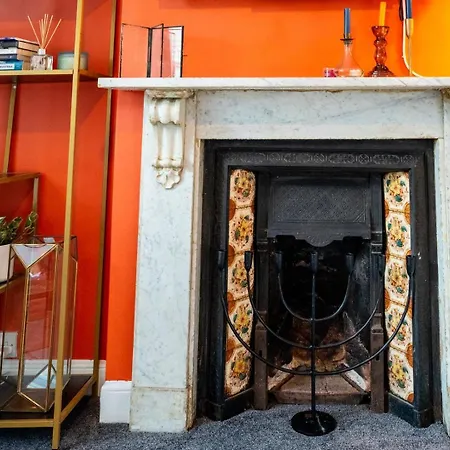 Cohost Partners | 4br/2ba | Free Parking | Wifi Gasthof Bristol