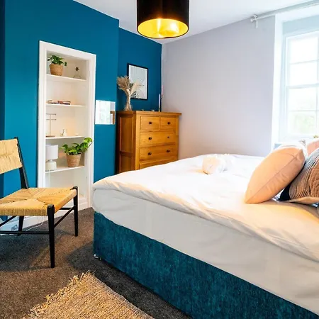 Cohost Partners | 4br/2ba | Free Parking | Wifi Pensionat