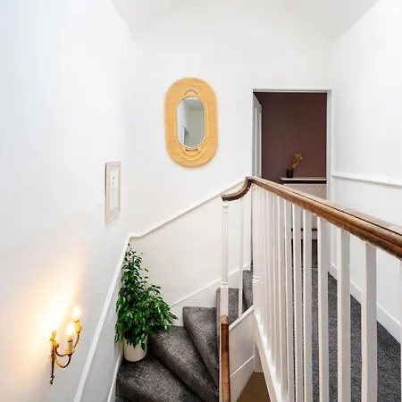 Cohost Partners | 4br/2ba | Free Parking | Wifi Vendégház 3*