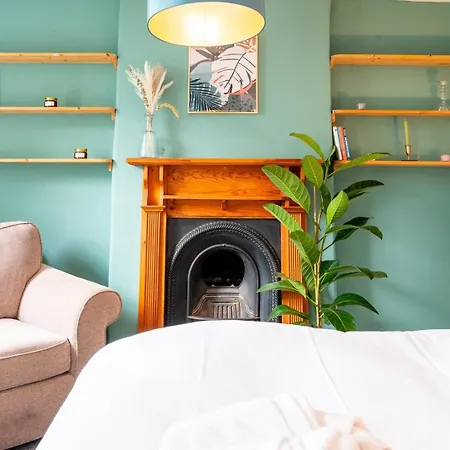 Cohost Partners | 4br/2ba | Free Parking | Wifi