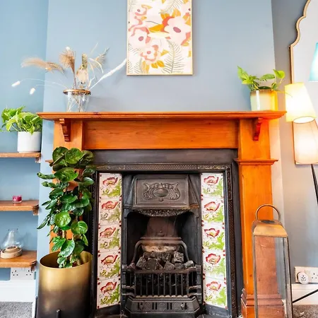 Cohost Partners | 4br/2ba | Free Parking | Wifi 3* Bristol