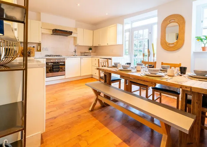 Cohost Partners | 4br/2ba | Free Parking | Wifi Affittacamere